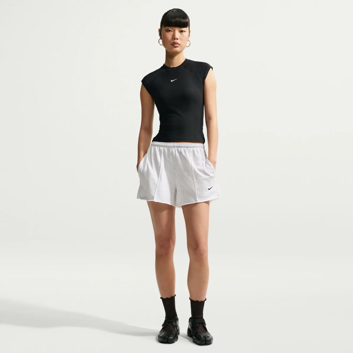 Nike - Nike Sportswear Chill Knit Γυναικείο T-shirt - BLACK-WHIT (0313)