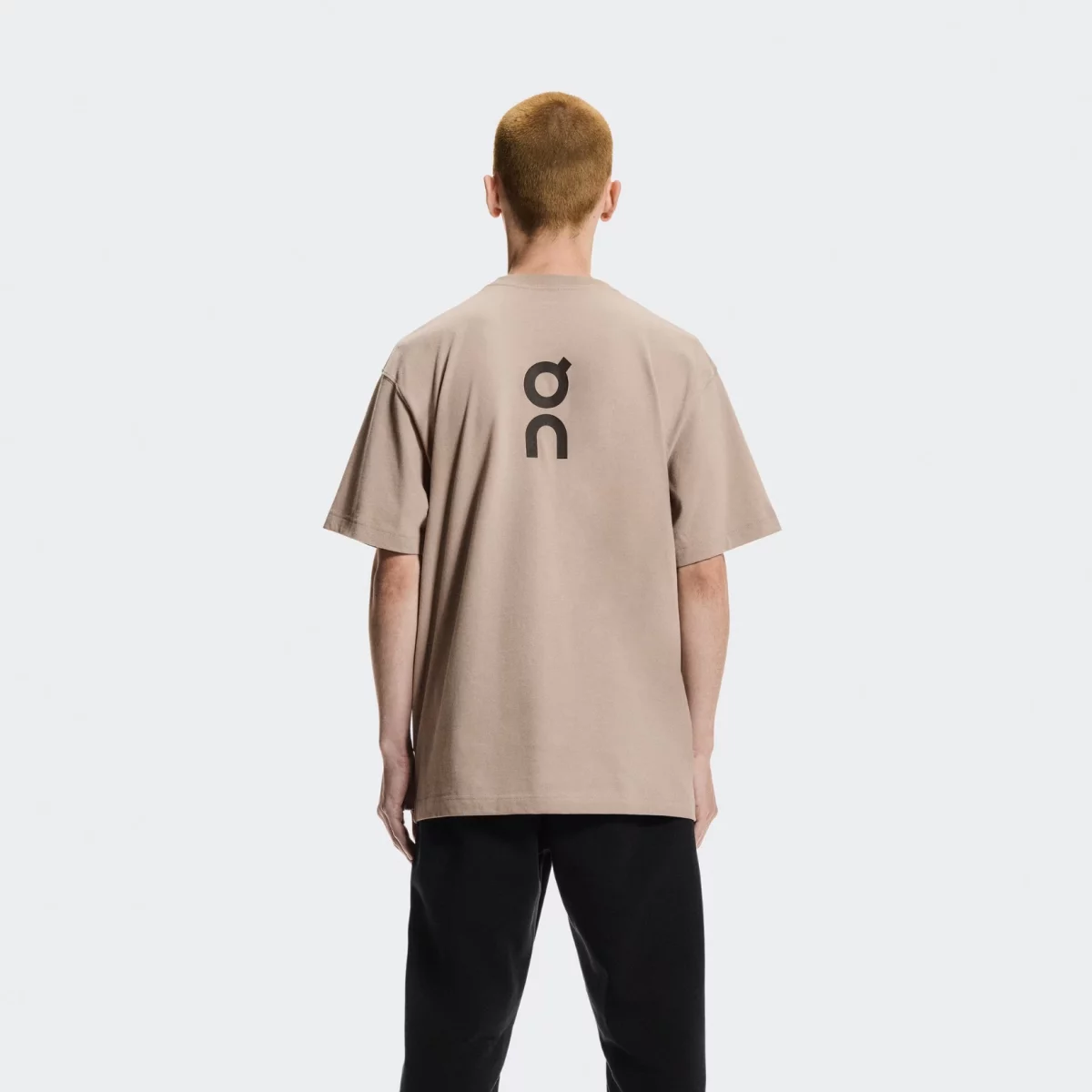 6980a7763ce42on_club_T_andriko_t_shirt_2_