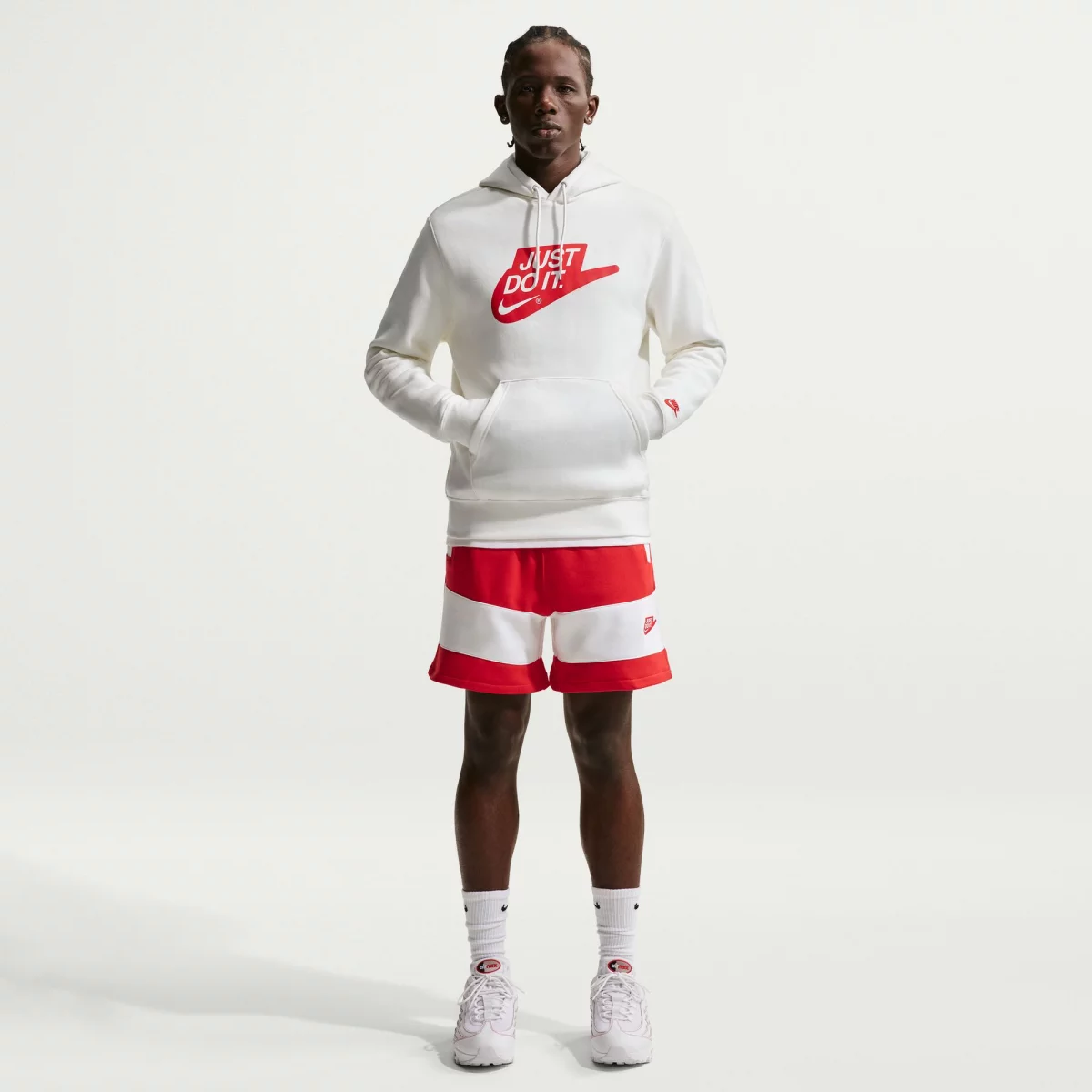 698c6d0aa2251nike_sportswear_club_fleece_andriko_fouter_4_