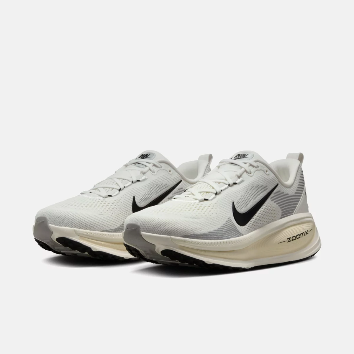 Nike - Nike Vomero 18 Ανδρικά Παπούτσια για Τρέξιμο - GREY-BEIGE (0133)