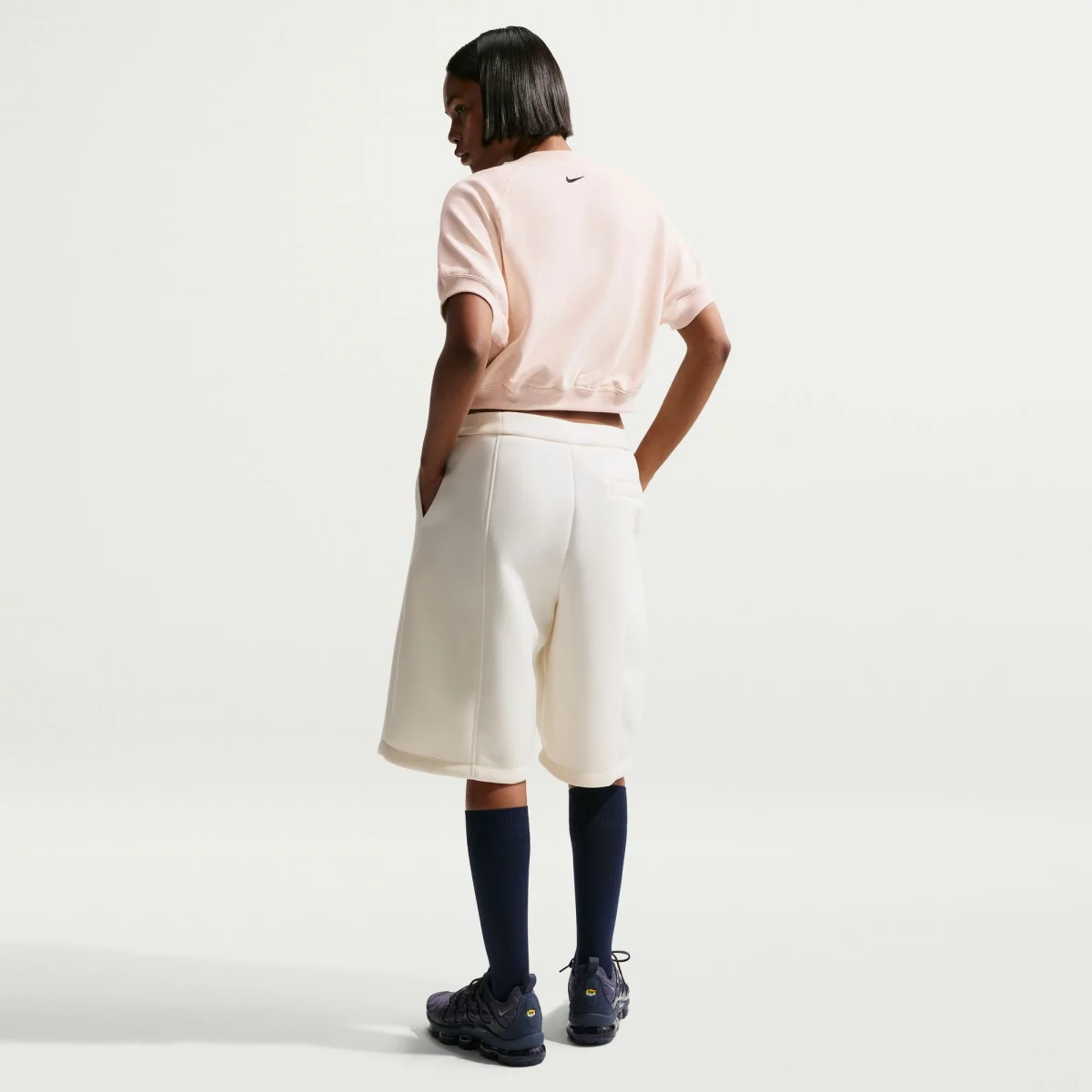 699d792f23d4bNike_Sportswear_Street_3_