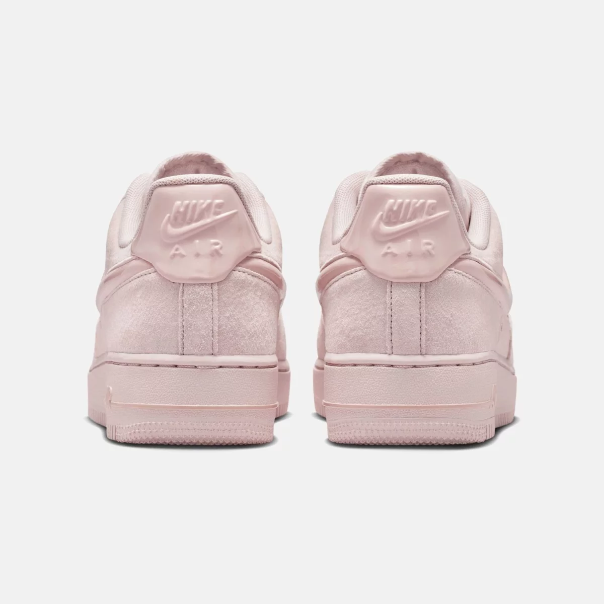 698c77ece8a68nike_air_force_1_07_gynaikeia_sneakers_2_