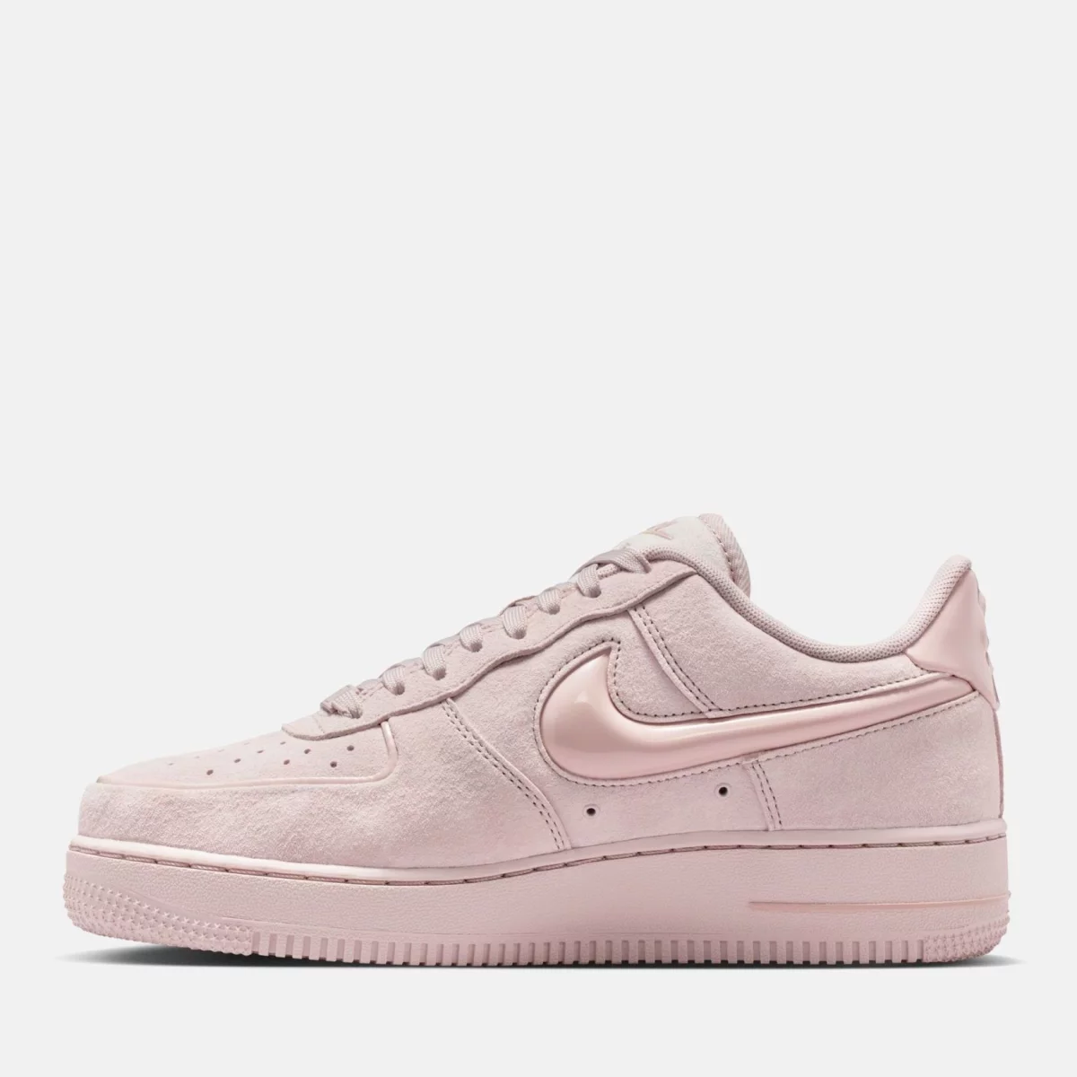698c77f07347fnike_air_force_1_07_gynaikeia_sneakers_4_