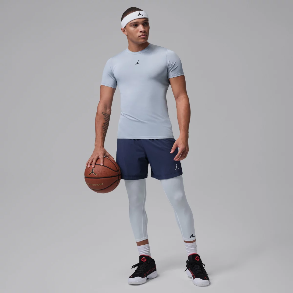 699d86d10fc57jordan_sport_essentials_andriko_shorts_4_