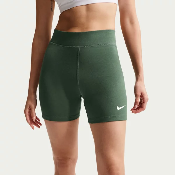 69986e39935b6nike_sportswear_classic_biker_gynaikeio_kolan_shorts_1_