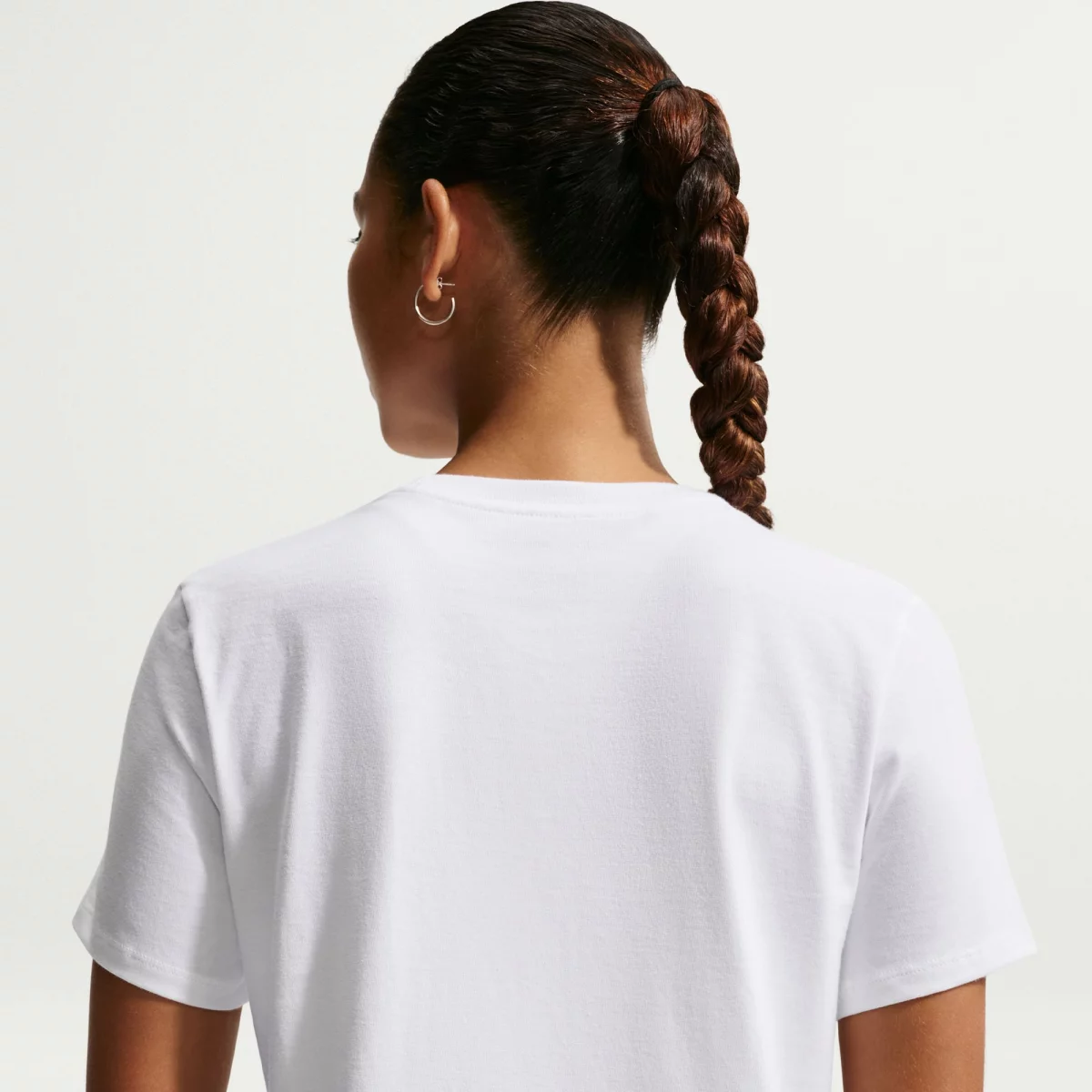 Nike - Nike Sportswear Club Essentials Γυναικείο T-shirt