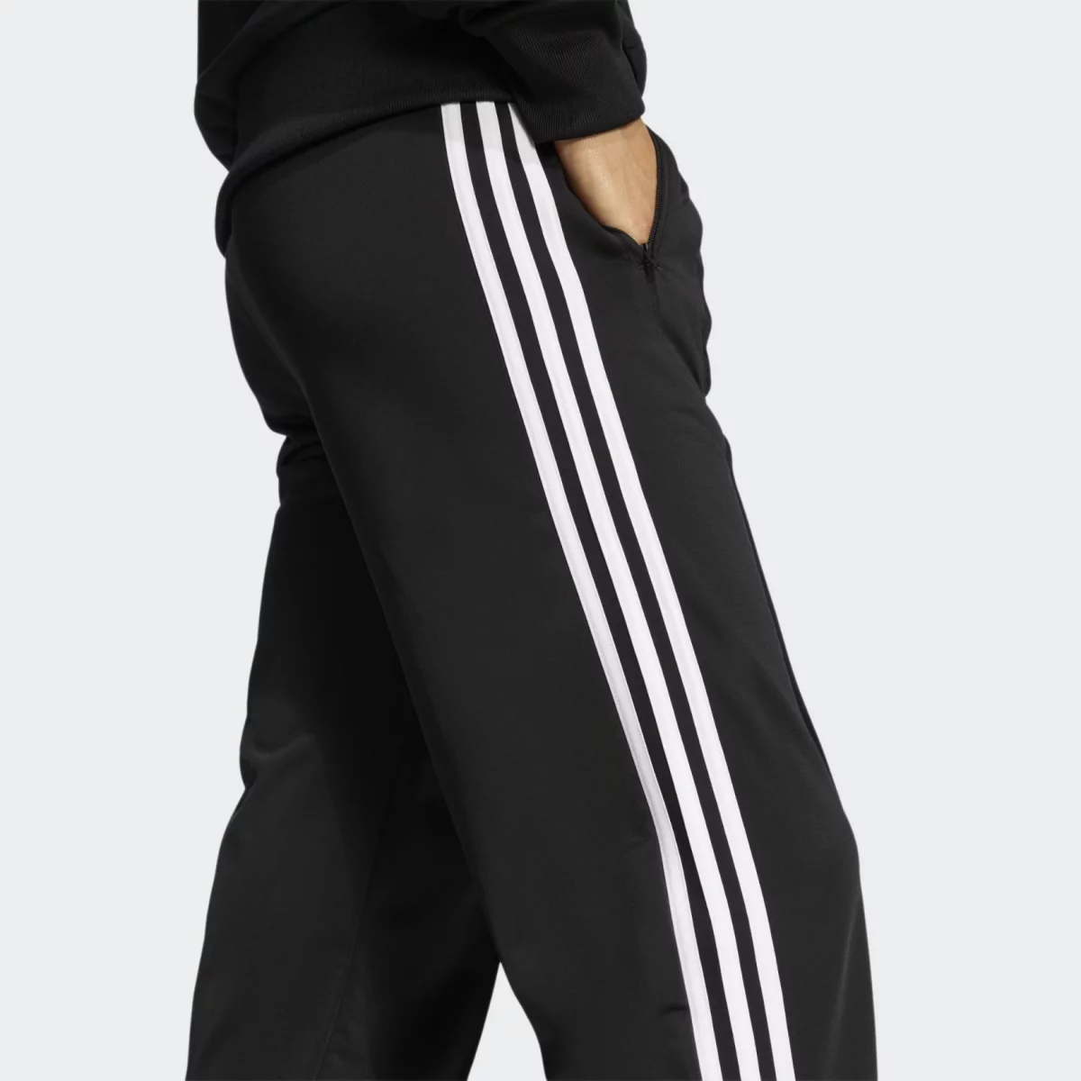 697c6b24844e9adidas_Originals_adicolor_firebird_classic_gynaikeio_panteloni_formas_6_