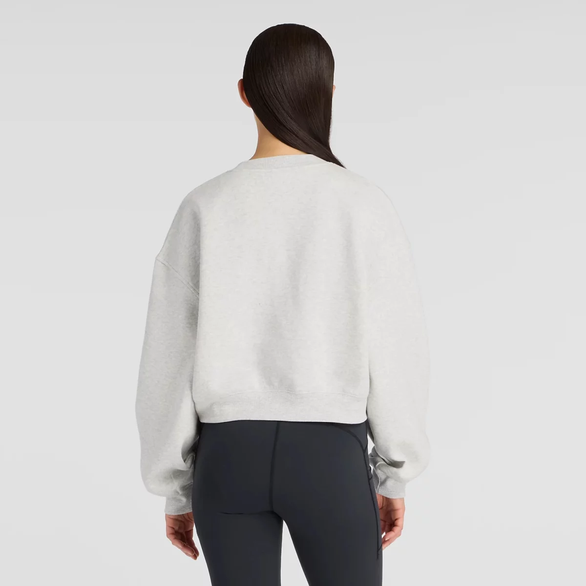 697c775fe054anew_balance_linear_heritage_fleece_crew_gynaikeio_fouter_2_