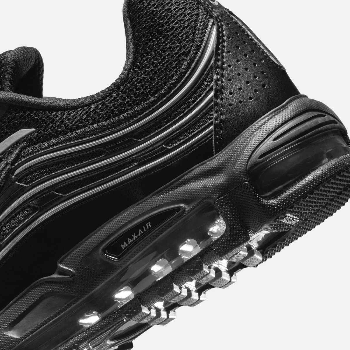 698c648105551nike_air_max_TL_2.5_andrika_sneakers_3_