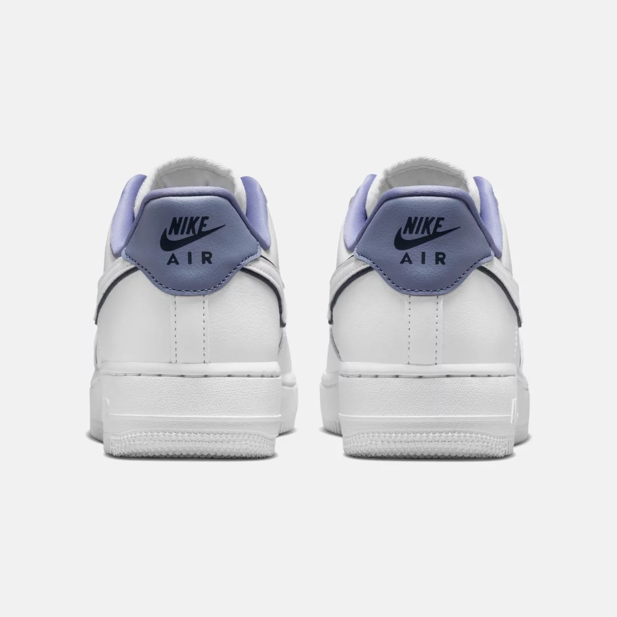 698c544b51ed7nike_air_force_1_07_essential_gynaikeia_sneakers_3_