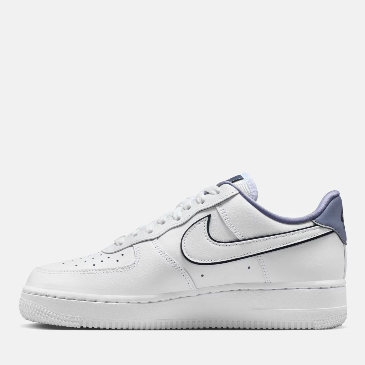 698c545103195nike_air_force_1_07_essential_gynaikeia_sneakers_6_