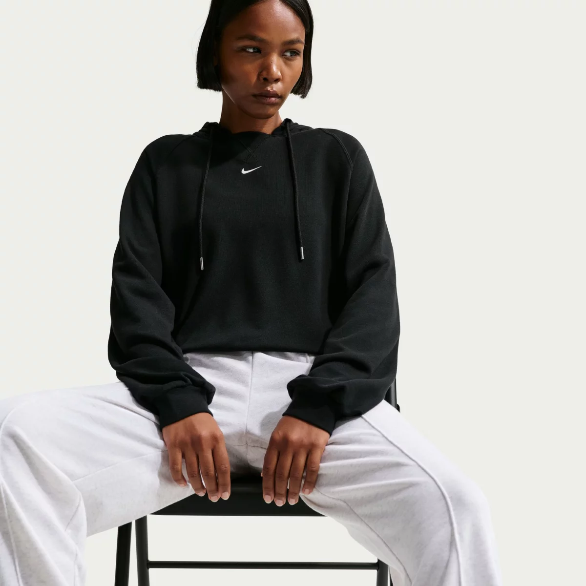 699440c06ecbanike_sportswear_chill_FT_gynaikeio_fouter_2_