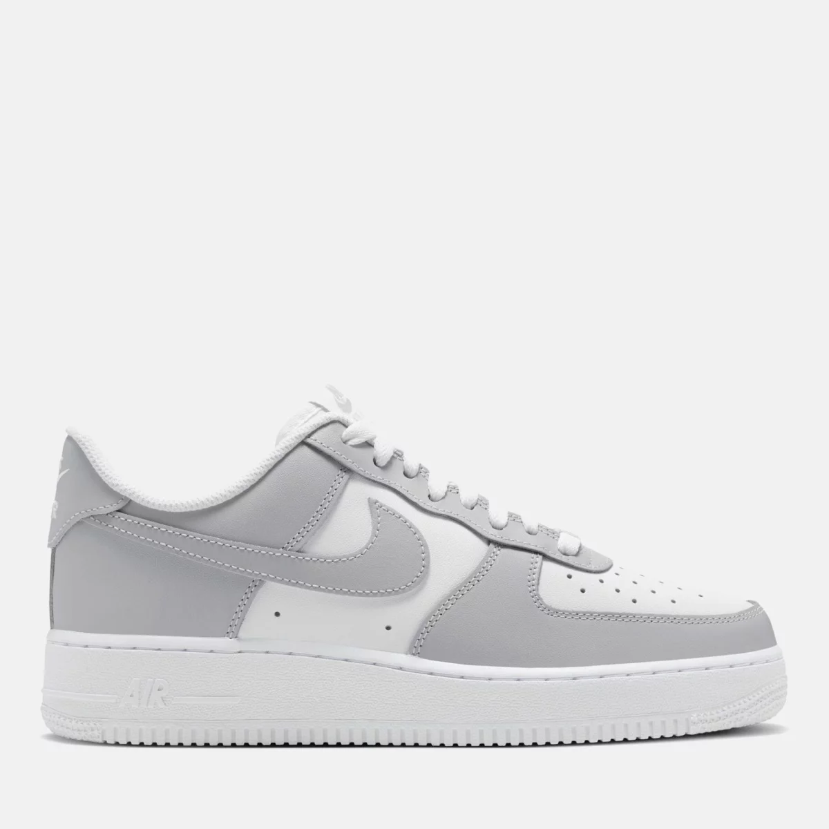 698dc88c9443anike_air_force_1_07_andrika_sneakers_1_