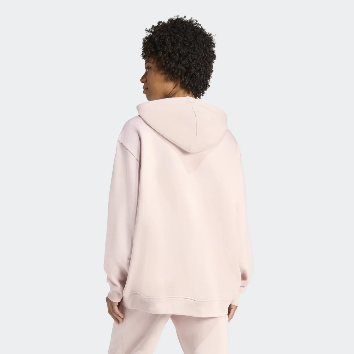 6989c91b7e5b7adidas_Originals_essentials_gynaikeio_oversized_fouter_2_