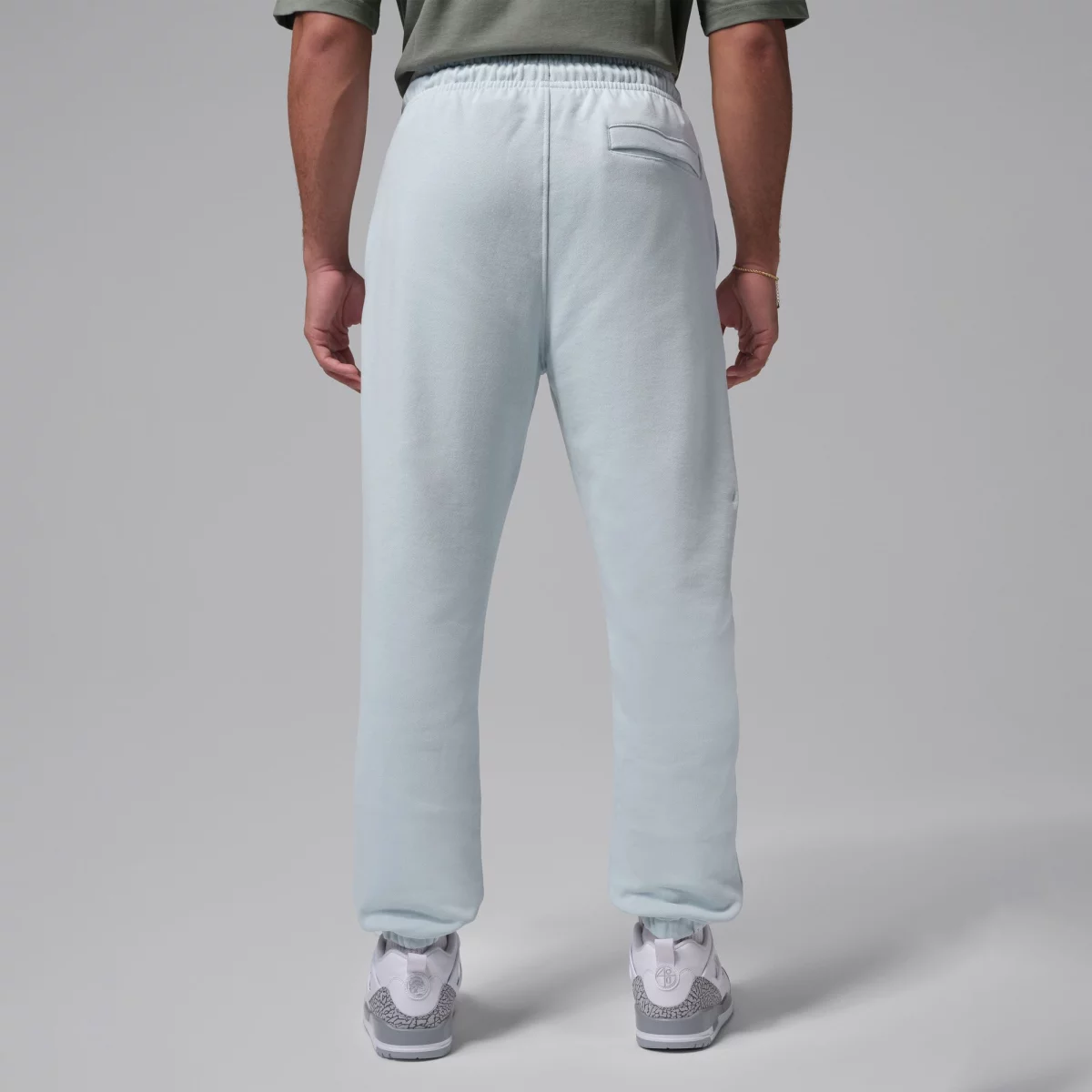 699845763c154jordan_flight_fleece_andriko_panteloni_formas_4_