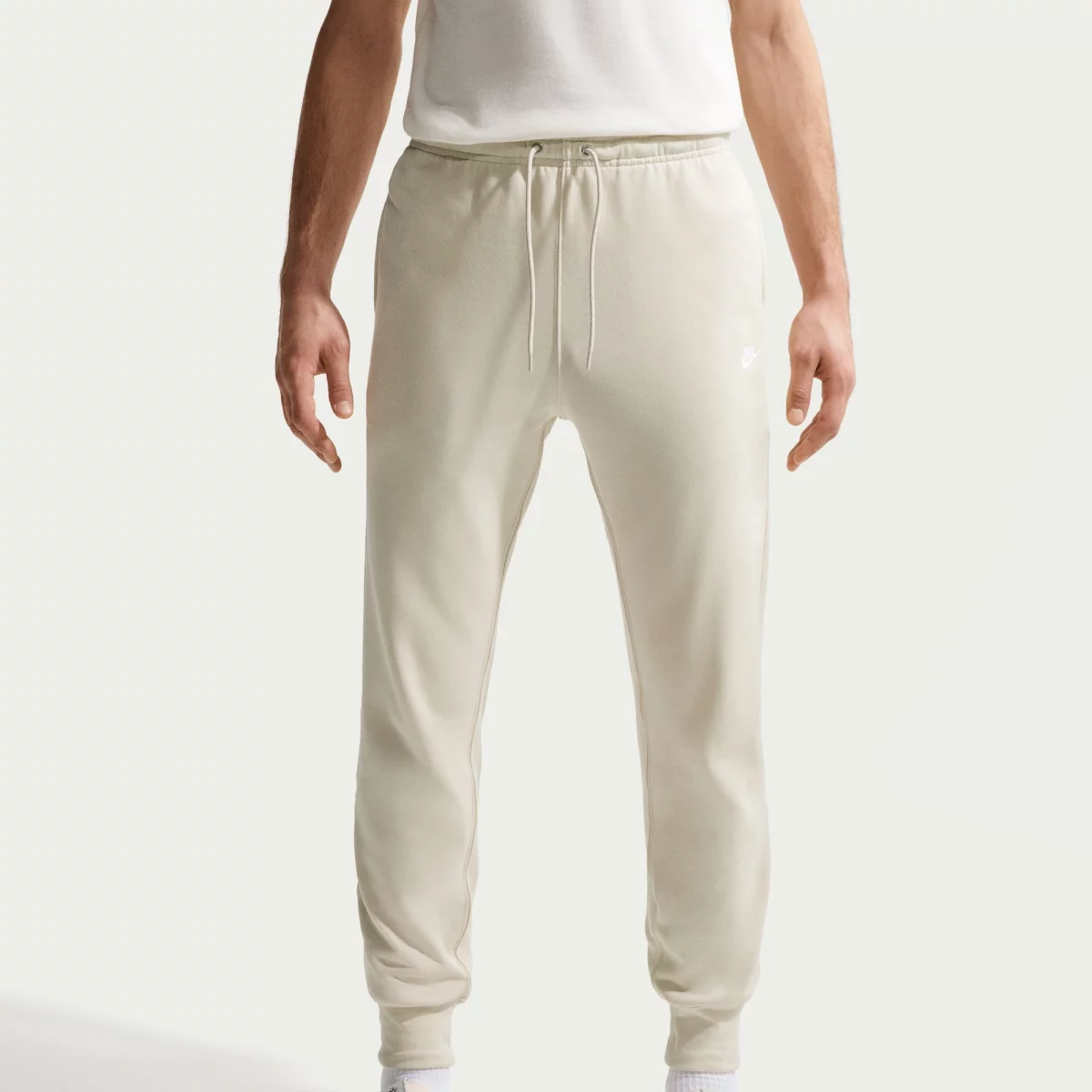 699da1a3579e0nike_club_fleece_andriko_panteloni_formas_1_