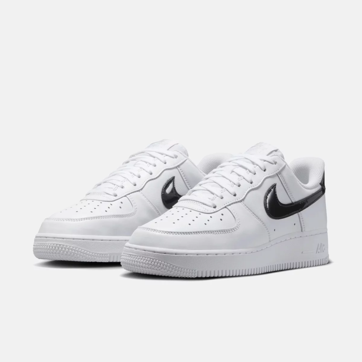 Nike - Nike Air Force 1 ''07 SE Γυναικεία Sneakers - WHITE-BLAK (0275)