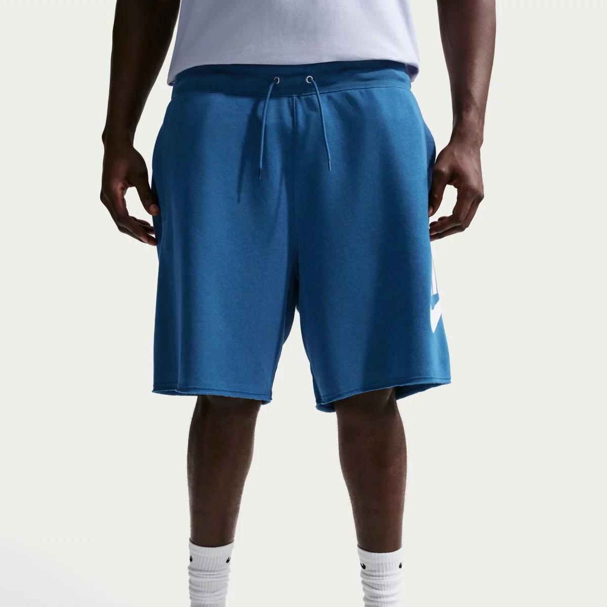 6995c2a19b33anike_club_french_terry_andriko_shorts_4_