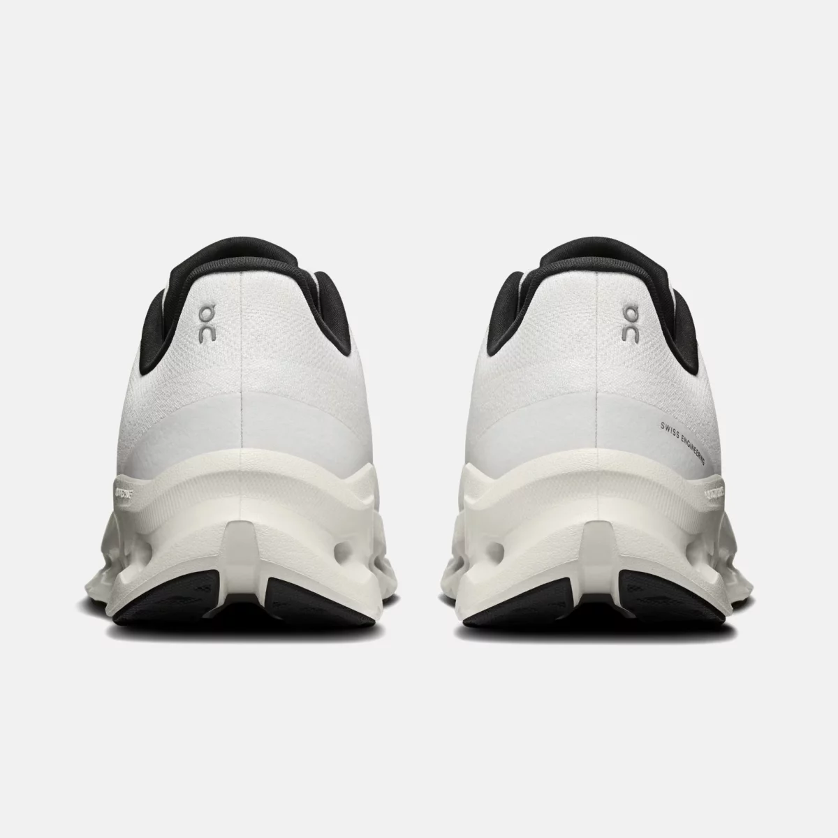 6992f02b2f6b8on_cloudtilt_gynaikeia_sneakers_3_