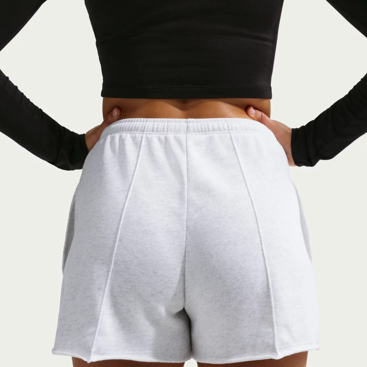 6995cd769ec69nike_sportswear_chill_terry_gynaikeio_shorts_2_