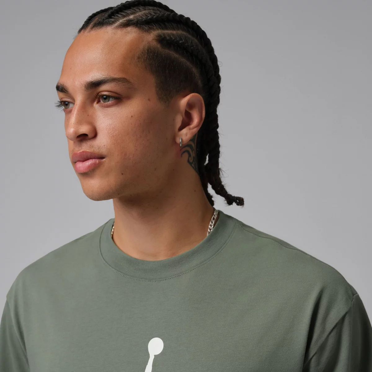 6981f6afa1953jordan_brooklyn_andriko_t_shirt_2_