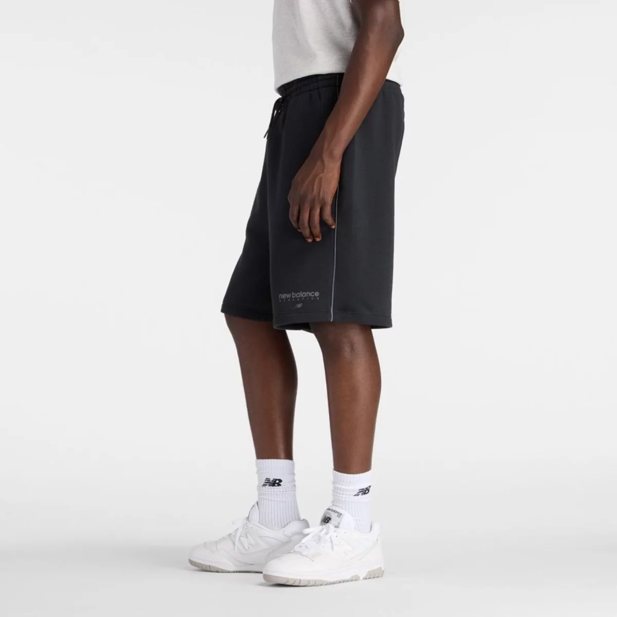 698469083565cnew_balance_linear_graphic_fleece_andriko_shorts_3_