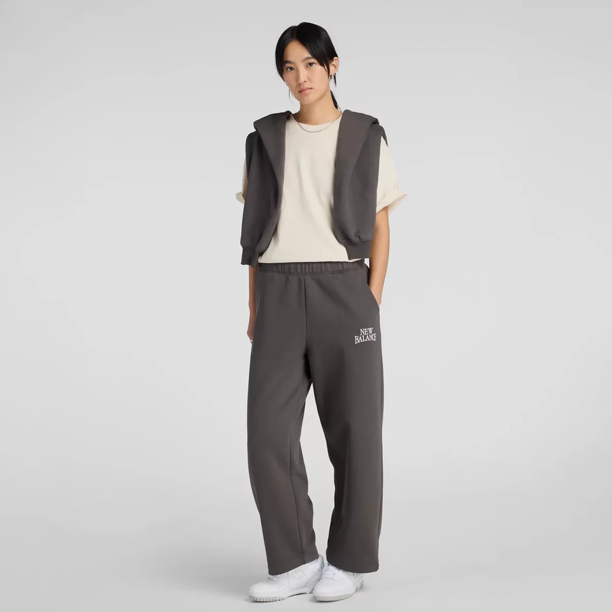 6979f050679e1new_balance_linear_heritage_fleece_barrel_gynaikeio_panteloni_formas_2_