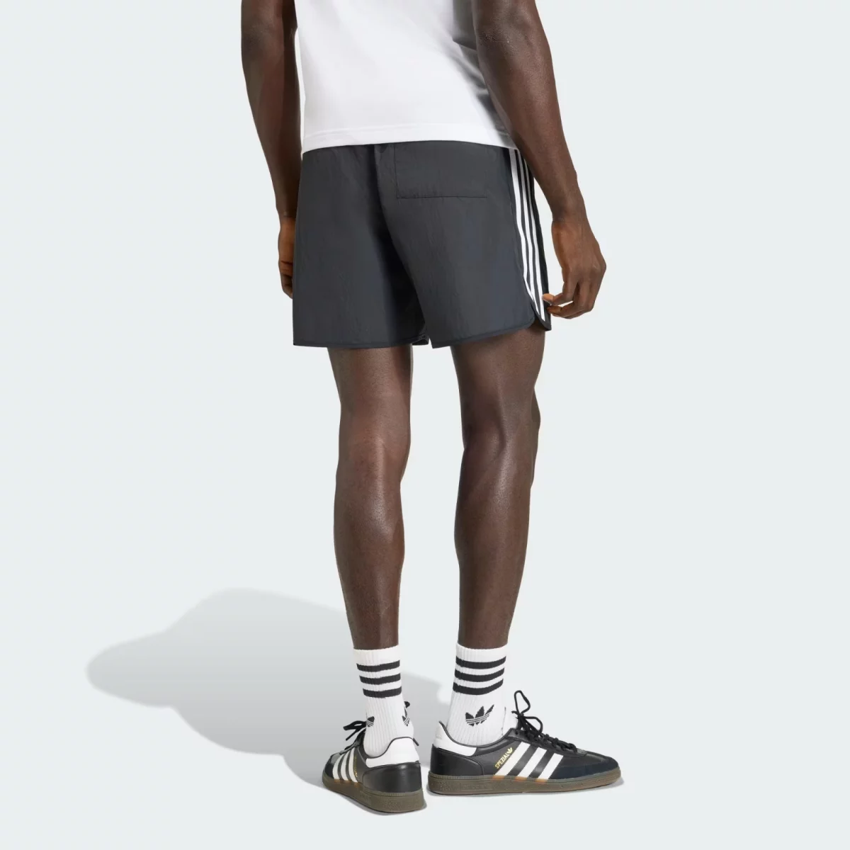 697b5f860d4d7adidas_Originals_sprinter_andriko_shorts_2_