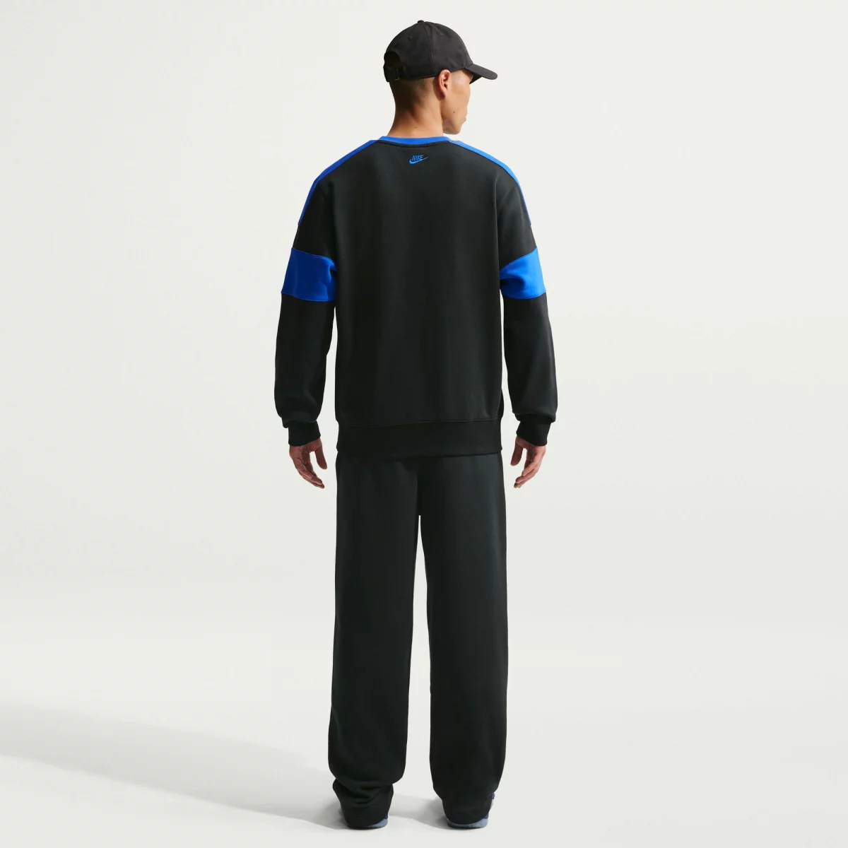 699304a1b25c6nike_sportswear_club_fleece_andriko_panteloni_formas_4_