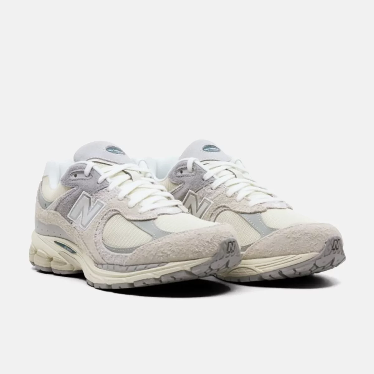 699ef26cc6f82new_balance_2002R_unisex_sneakers_4_